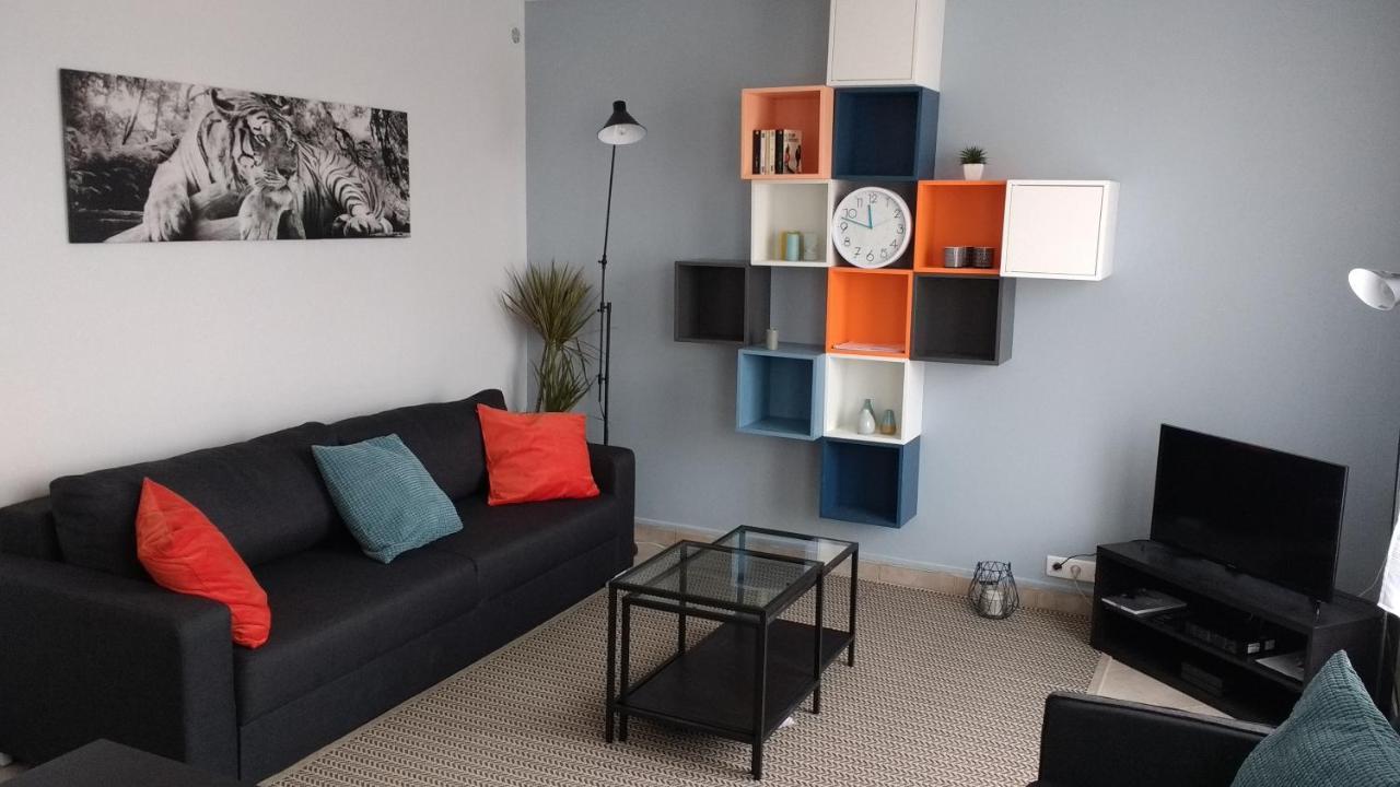 Chambre Paisible Tout Confort Bed & Breakfast Courcouronnes Dış mekan fotoğraf