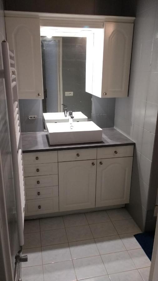 Chambre Paisible Tout Confort Bed & Breakfast Courcouronnes Dış mekan fotoğraf